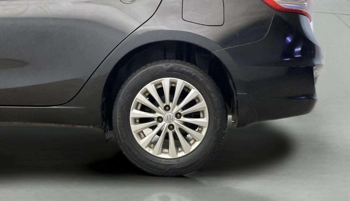 2015 Maruti Ciaz ZXI, Petrol, Manual, 74,838 km, Left Rear Wheel