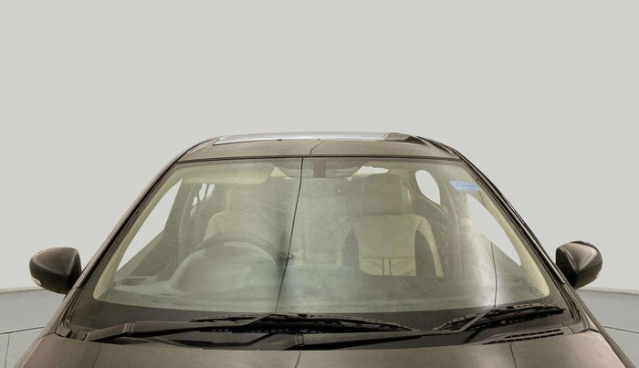 2015 Maruti Ciaz ZXI, Petrol, Manual, 74,838 km, Front Windshield