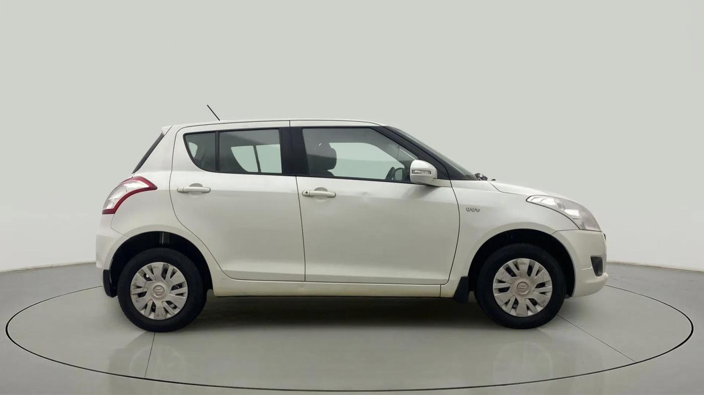 2014 Maruti Swift VXI, Petrol, Manual, 48,886 km, Right Side View
