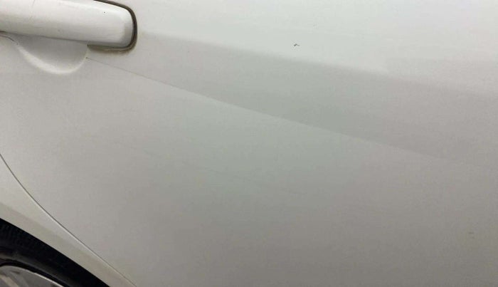 2014 Maruti Swift VXI, Petrol, Manual, 48,886 km, Right rear door - Slightly dented