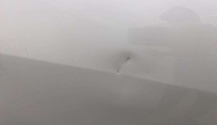 2014 Maruti Swift VXI, Petrol, Manual, 48,886 km, Driver-side door - Slightly dented