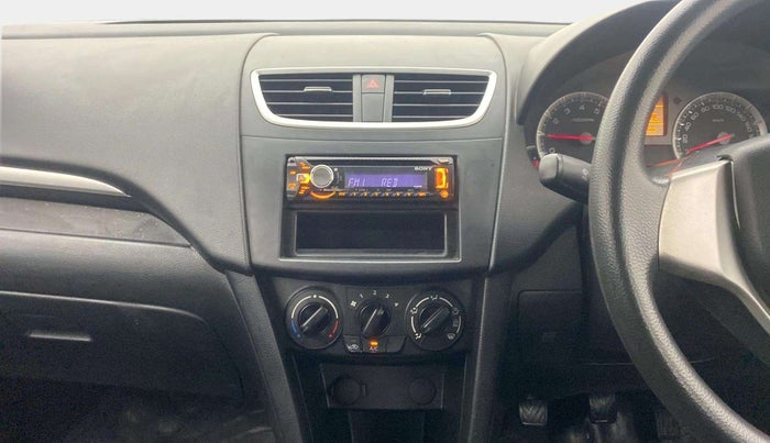 2014 Maruti Swift VXI, Petrol, Manual, 48,886 km, Air Conditioner
