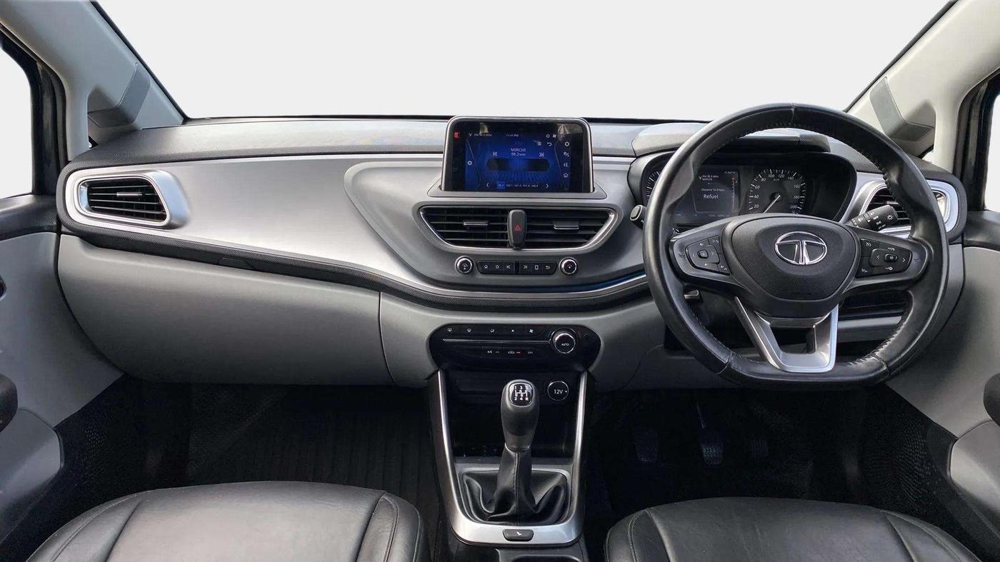 2020 Tata ALTROZ XZ PETROL, Petrol, Manual, 12,535 km, Dashboard