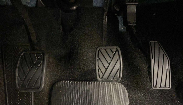 2023 Maruti Baleno SIGMA PETROL 1.2, Petrol, Manual, 13,282 km, Pedals