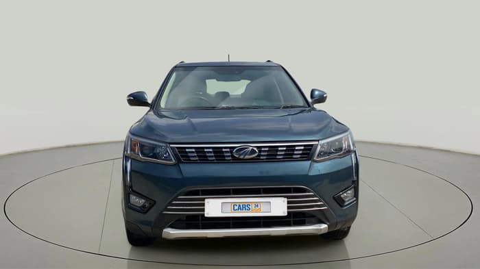 2022 Mahindra XUV300 W8 (O) 1.5 DIESEL, Diesel, Manual, 49,428 km, Front