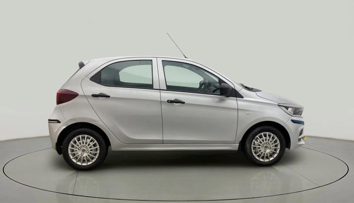 2020 Tata Tiago XE PETROL, Petrol, Manual, 40,951 km, Right Side View