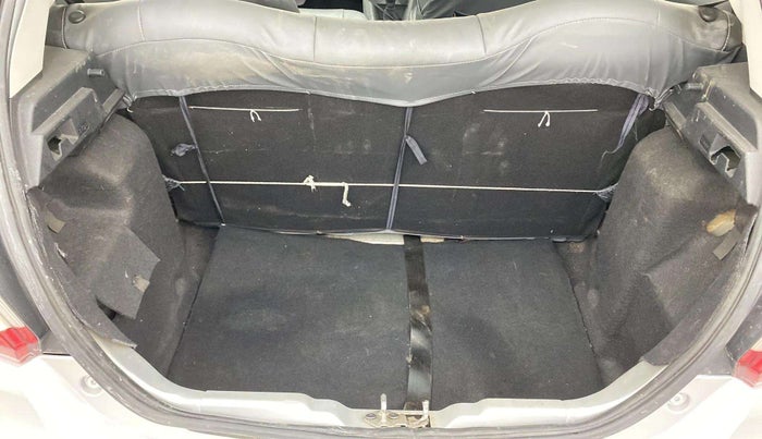 2020 Tata Tiago XE PETROL, Petrol, Manual, 40,951 km, Dicky (Boot door) - Parcel tray missing