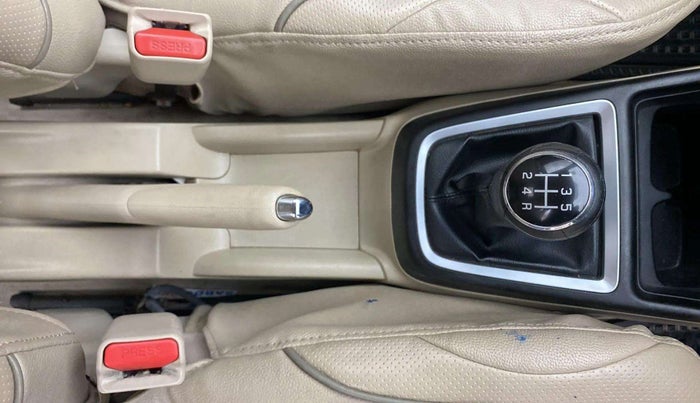 2017 Maruti Dzire VXI, Petrol, Manual, 69,612 km, Gear Lever