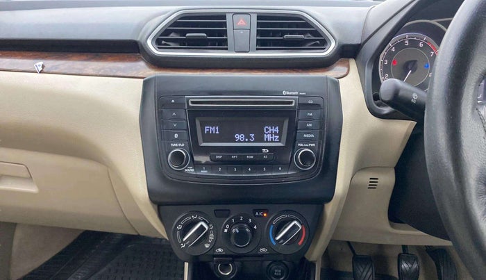 2017 Maruti Dzire VXI, Petrol, Manual, 69,612 km, Air Conditioner