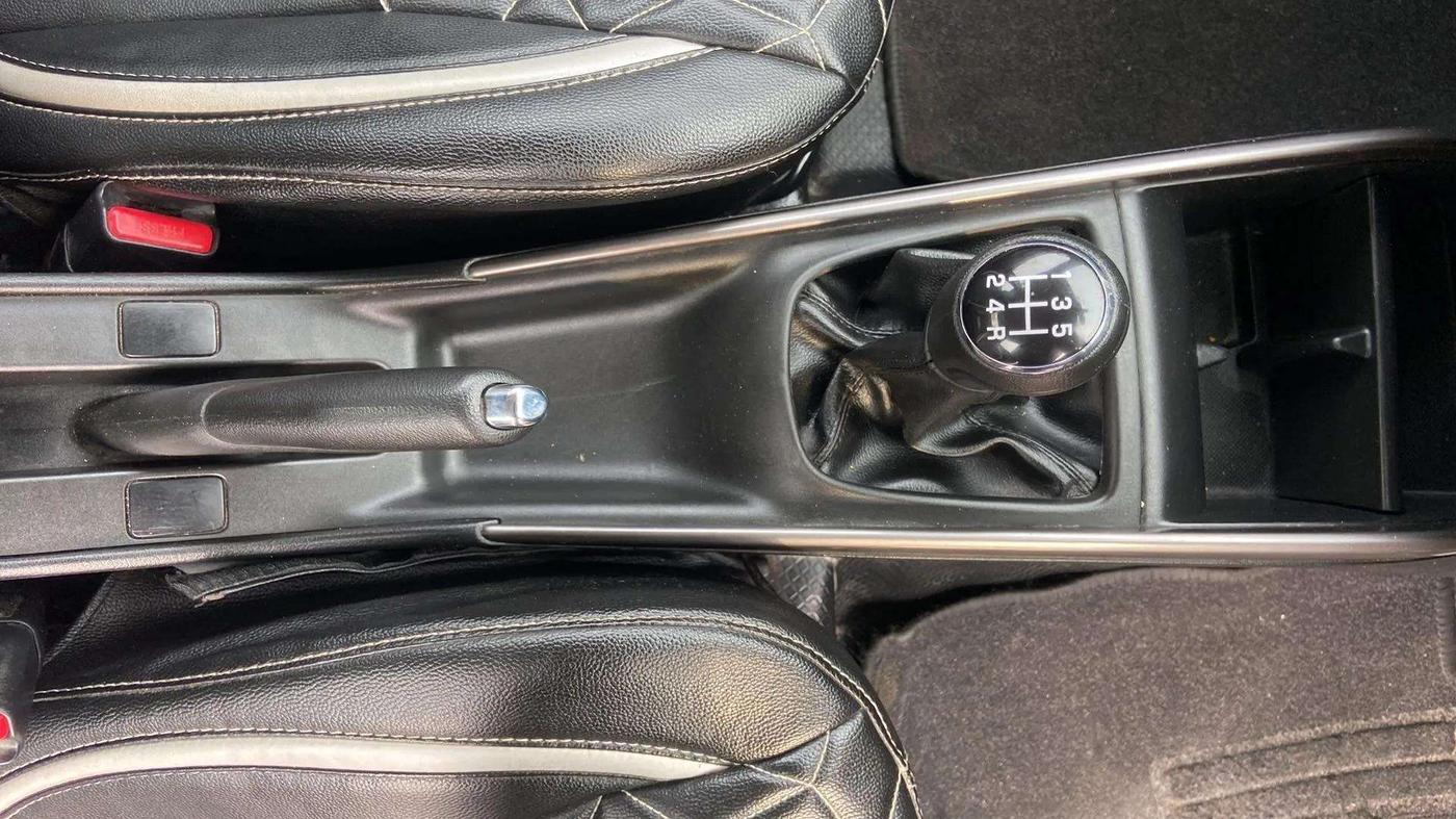 2019 Maruti Baleno ZETA PETROL 1.2, Petrol, Manual, 24,783 km, Gear Lever
