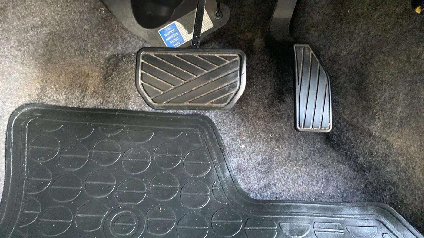 2017 Maruti Celerio ZXI AMT (O), Petrol, Automatic, 25,860 km, Pedals