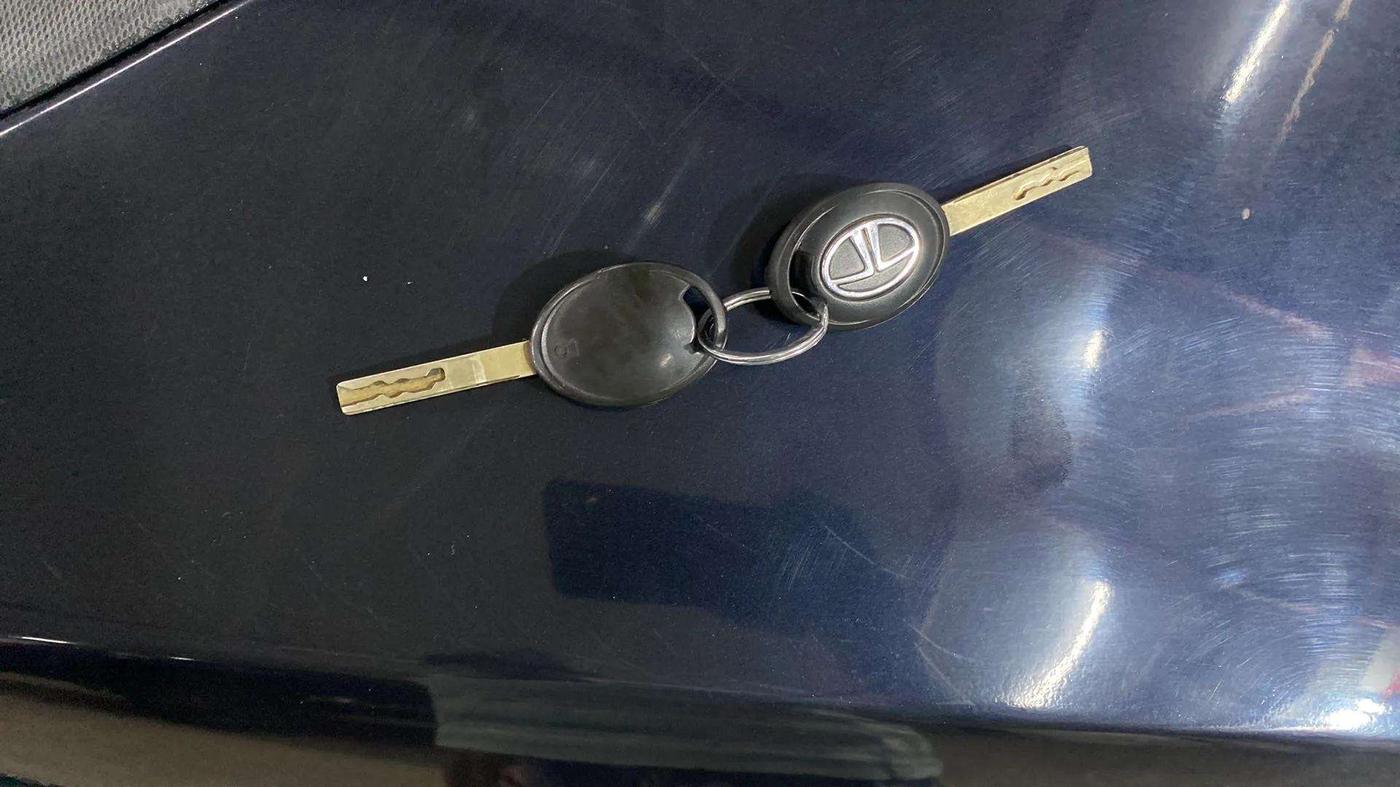 2020 Tata TIGOR XE PETROL, Petrol, Manual, 20,530 km, Key Close Up