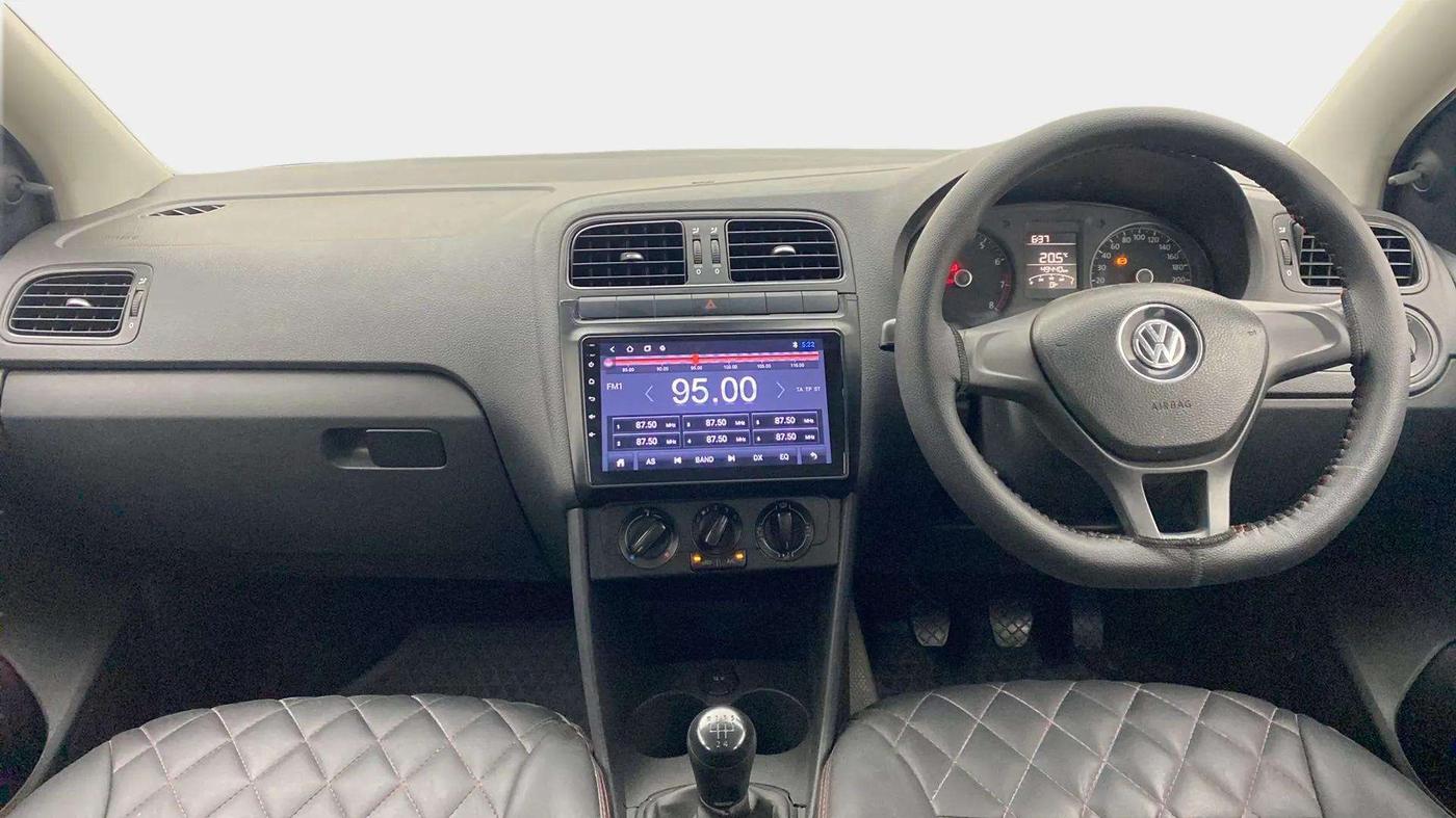 2017 Volkswagen Ameo TRENDLINE 1.2L, Petrol, Manual, 50,051 km, Dashboard