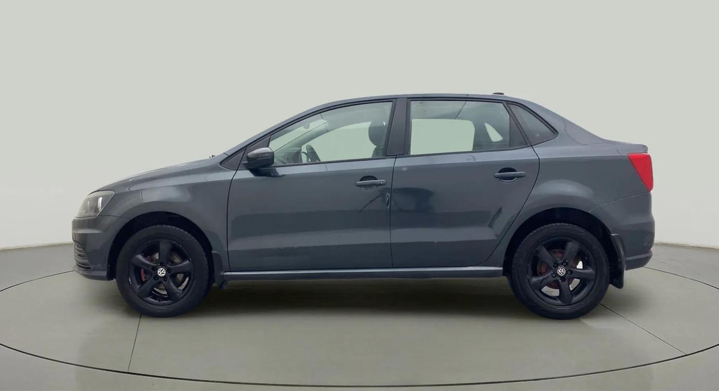 2017 Volkswagen Ameo TRENDLINE 1.2L, Petrol, Manual, 50,051 km, Left Side
