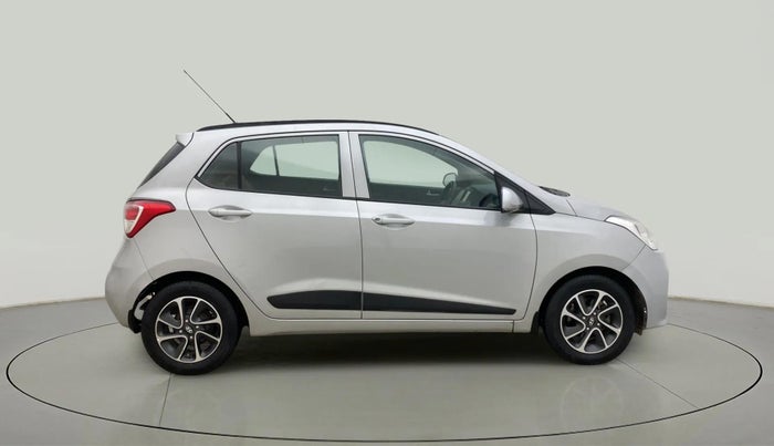2017 Hyundai Grand i10 SPORTZ (O) AT 1.2 KAPPA VTVT, Petrol, Automatic, 92,752 km, Right Side View
