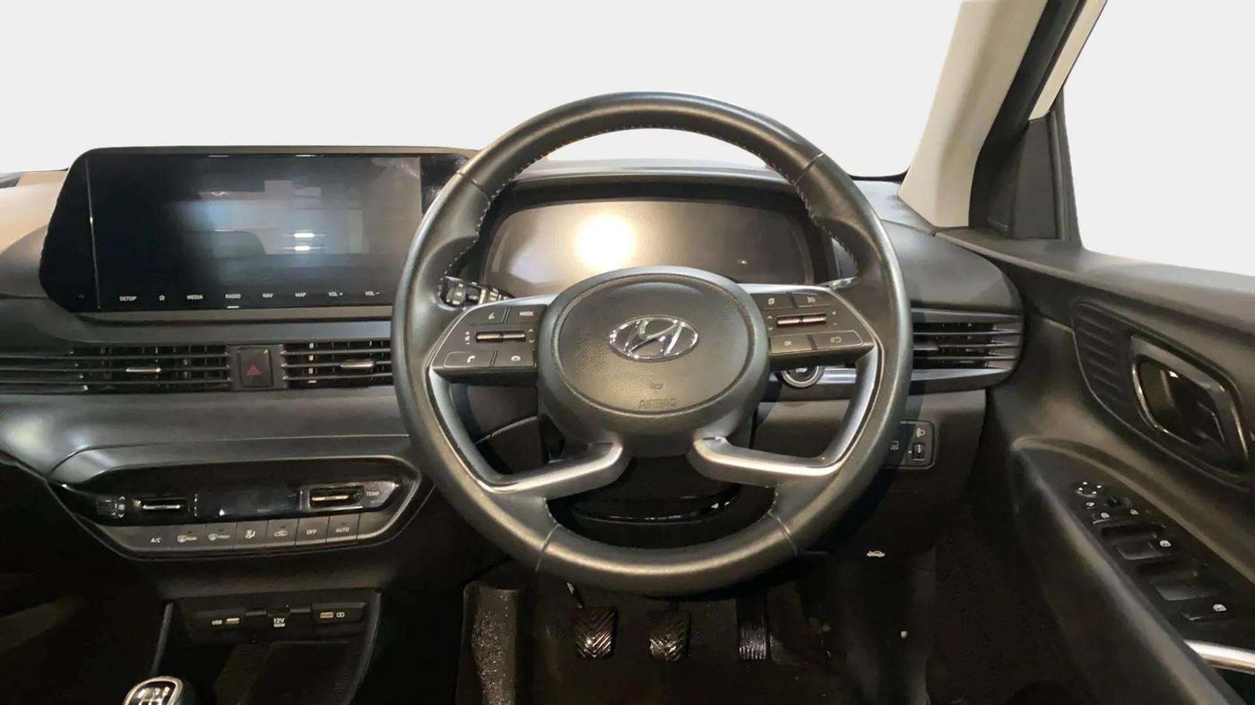2022 Hyundai NEW I20 ASTA (O) 1.2 MT, Petrol, Manual, 46,984 km, Steering Wheel Close Up