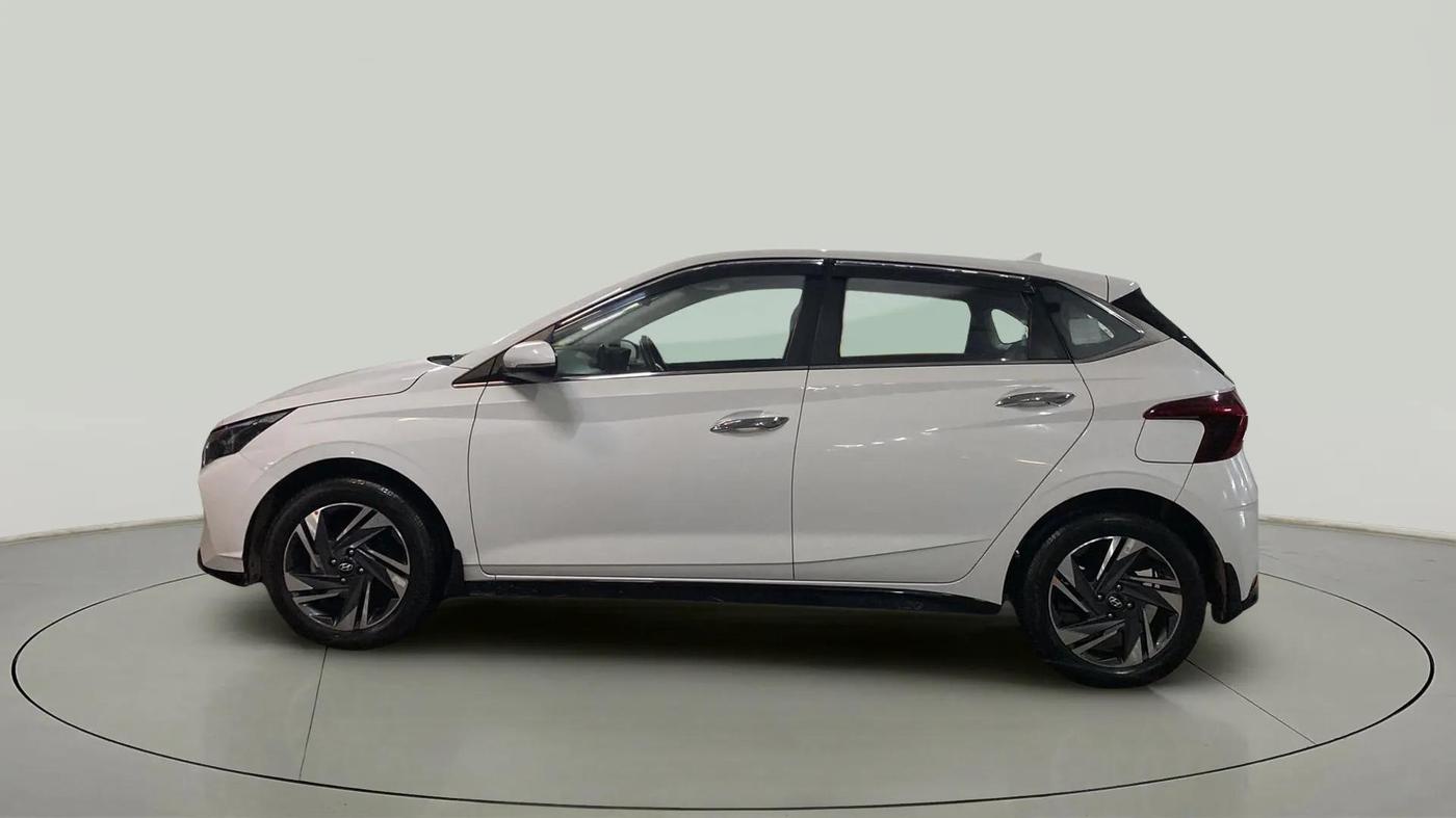 2022 Hyundai NEW I20 ASTA (O) 1.2 MT, Petrol, Manual, 46,984 km, Left Side