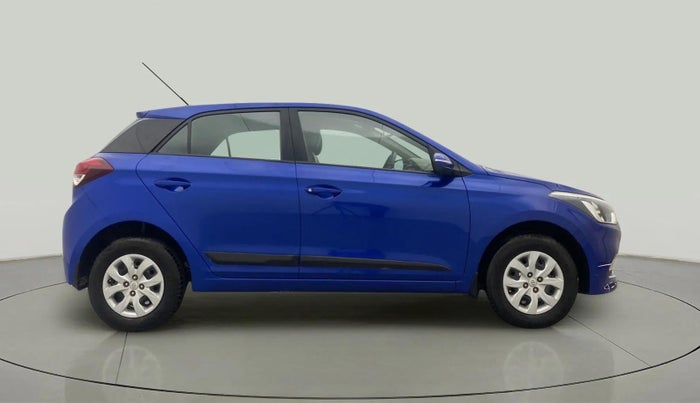 2016 Hyundai Elite i20 SPORTZ 1.2, Petrol, Manual, 32,315 km, Right Side View