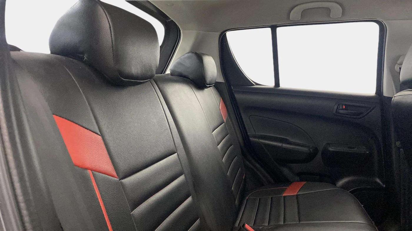 2017 Maruti Swift LXI (O), Petrol, Manual, 30,070 km, Right Side Rear Door Cabin