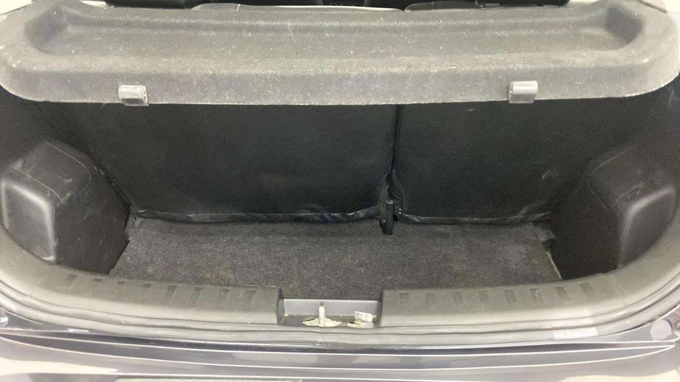 2017 Maruti Swift LXI (O), Petrol, Manual, 30,070 km, Boot Open Zoomed View