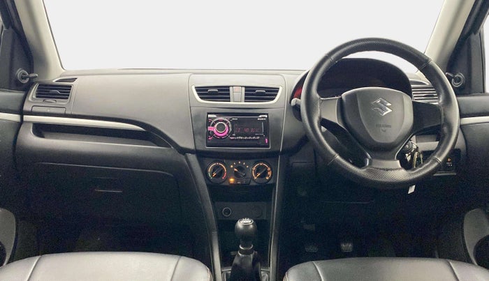 2017 Maruti Swift LXI (O), Petrol, Manual, 30,070 km, Dashboard