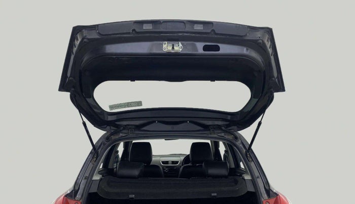 2017 Maruti Swift LXI (O), Petrol, Manual, 30,070 km, Boot Door Open