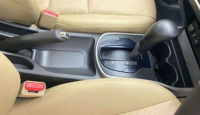 2016 Honda City 1.5L I-VTEC VX CVT, Petrol, Automatic, 33,631 km, Gear Lever