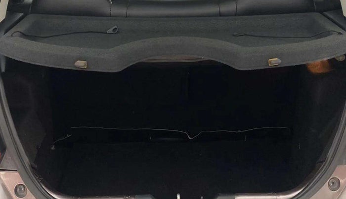 2017 Tata Tiago XZ PETROL, Petrol, Manual, 22,787 km, Boot Inside