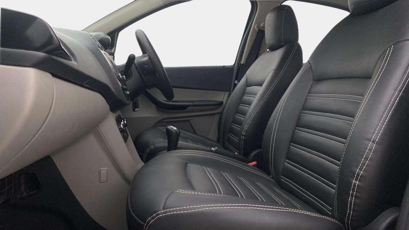 2017 Tata Tiago XZ PETROL, Petrol, Manual, 22,787 km, Right Side Front Door Cabin