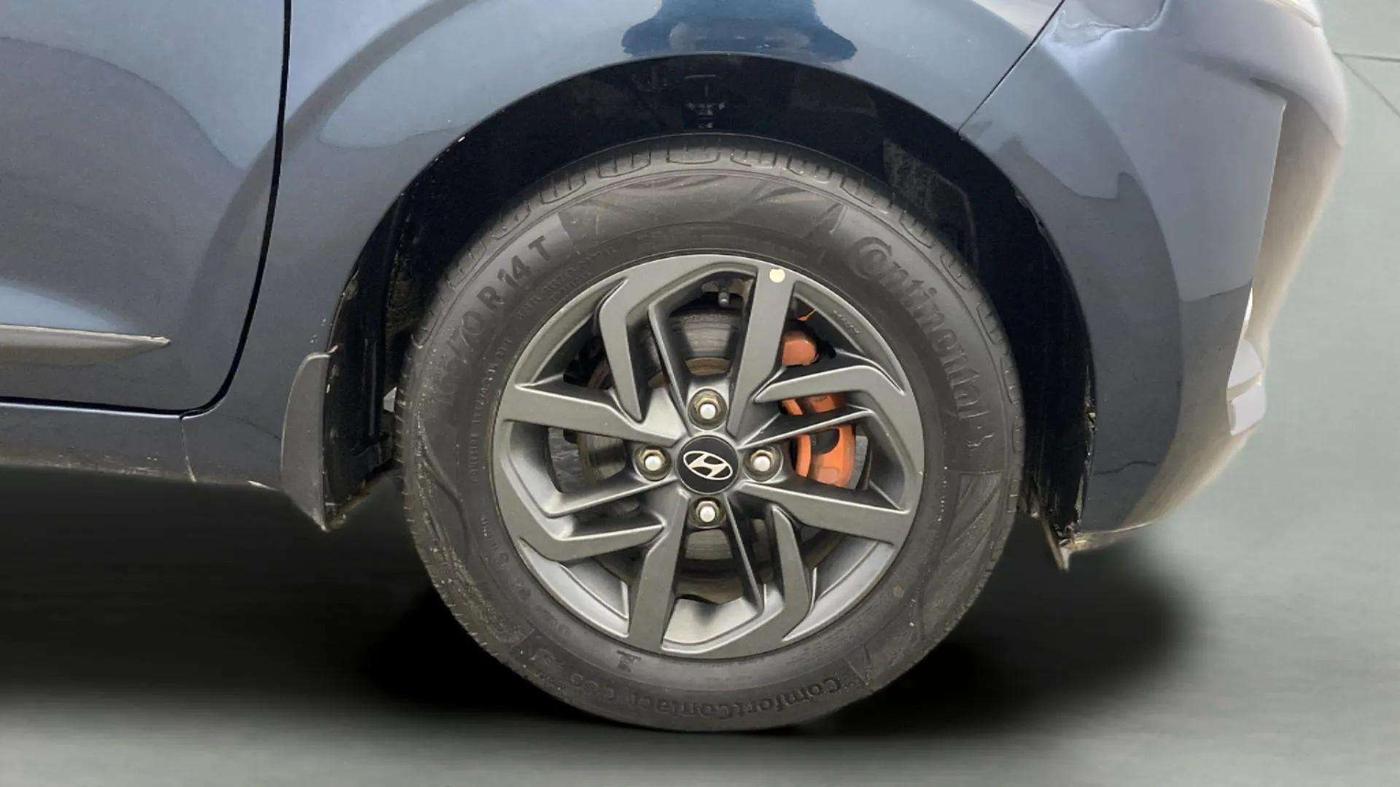 2020 Hyundai GRAND I10 NIOS SPORTZ AMT 1.2 KAPPA VTVT, Petrol, Automatic, 68,136 km, Right Front Wheel