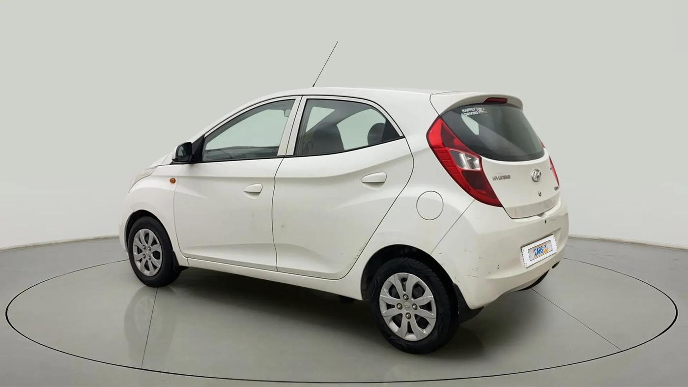 2016 Hyundai Eon SPORTZ, Petrol, Manual, 40,600 km, Left Back Diagonal