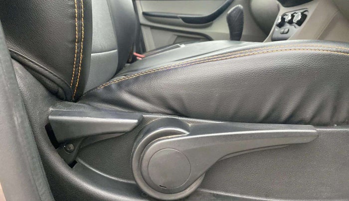 2018 Tata Tiago XZA PETROL, Petrol, Automatic, 36,523 km, Driver Side Adjustment Panel