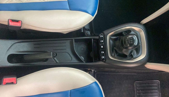 2019 Hyundai NEW SANTRO SPORTZ MT, Petrol, Manual, 43,548 km, Gear Lever