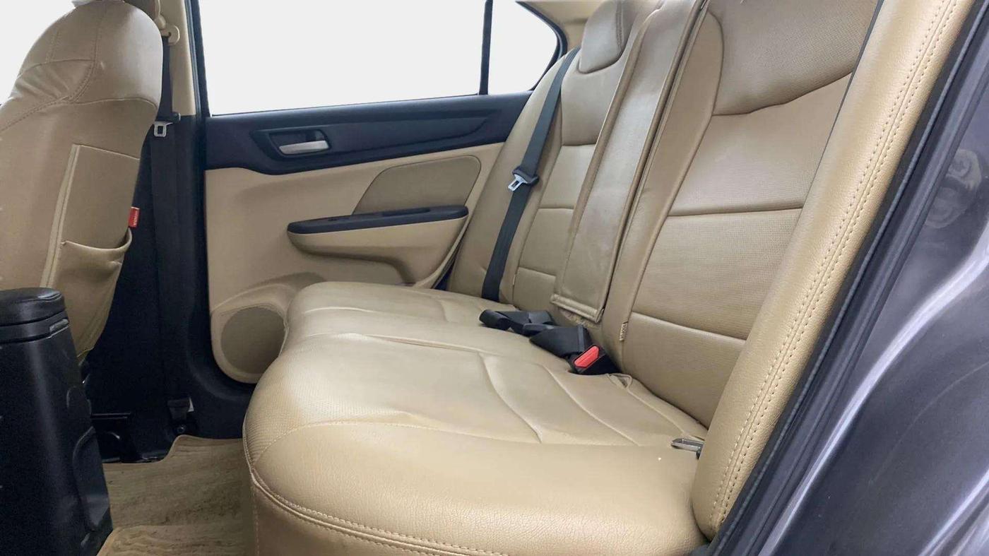 2019 Honda Amaze 1.2L I-VTEC VX CVT, Petrol, Automatic, 35,428 km, Right Side Rear Door Cabin