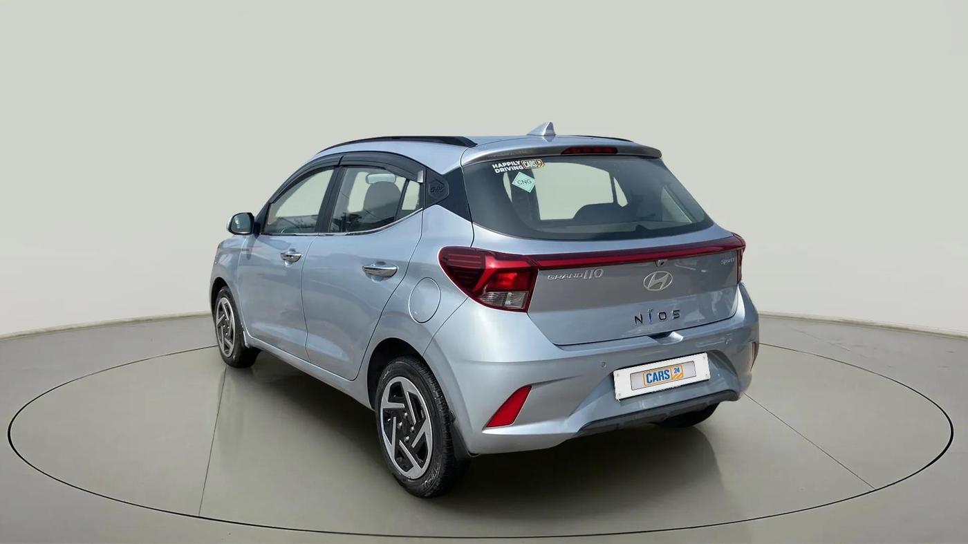 2023 Hyundai GRAND I10 NIOS SPORTZ 1.2 KAPPA VTVT CNG, CNG, Manual, 31,677 km, Left Back Diagonal