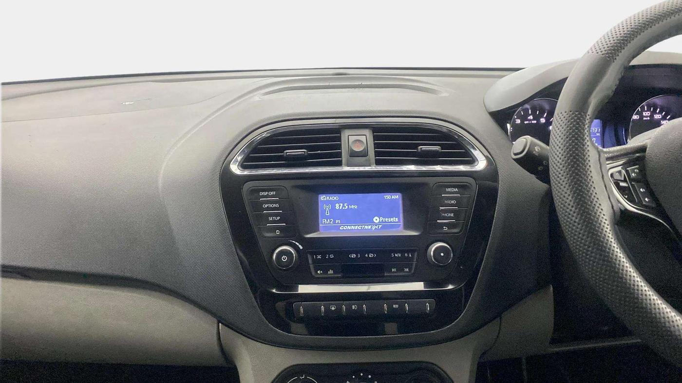 2018 Tata Tiago XZ PETROL, Petrol, Manual, 85,885 km, Odometer Image