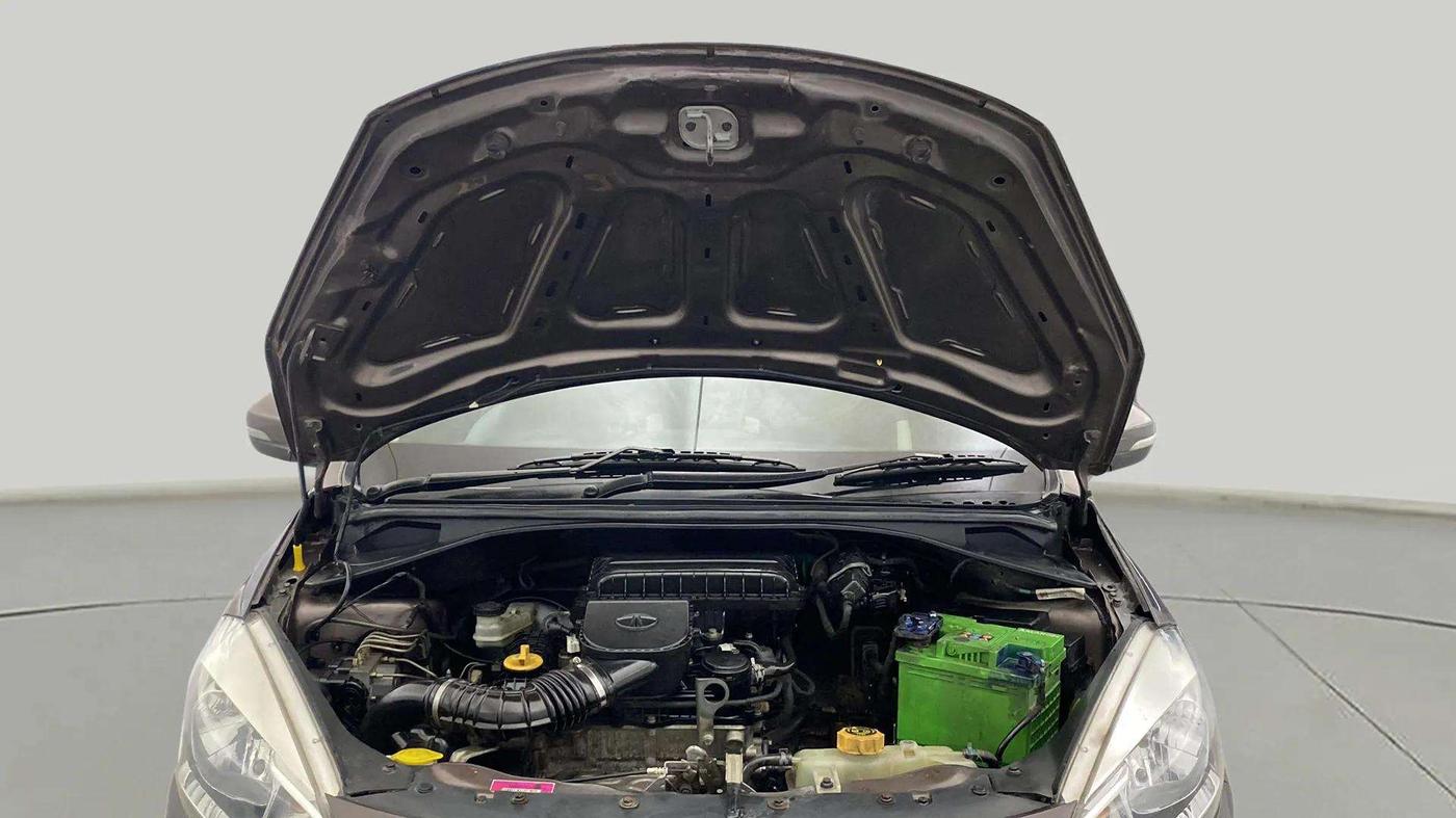 2018 Tata Tiago XZ PETROL, Petrol, Manual, 85,885 km, Open Bonet