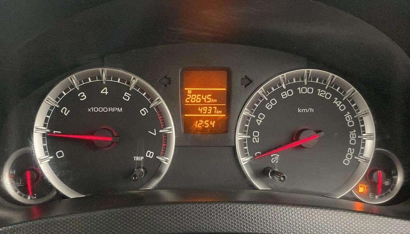2016 Maruti Swift Dzire VXI, Petrol, Manual, 5,010 km, Odometer Image