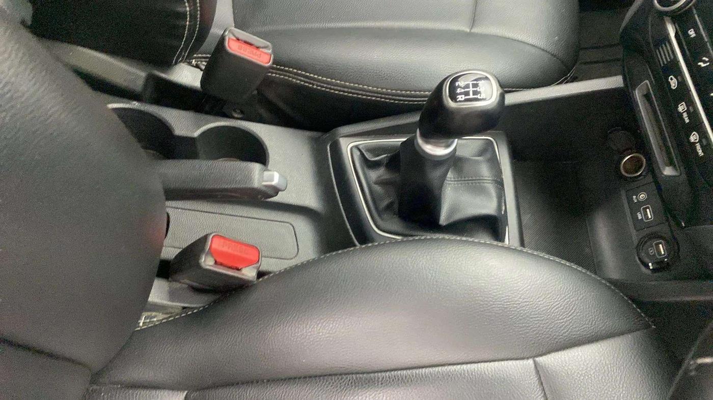 2018 Hyundai Elite i20 ASTA 1.2 (O), Petrol, Manual, 44,209 km, Gear Lever