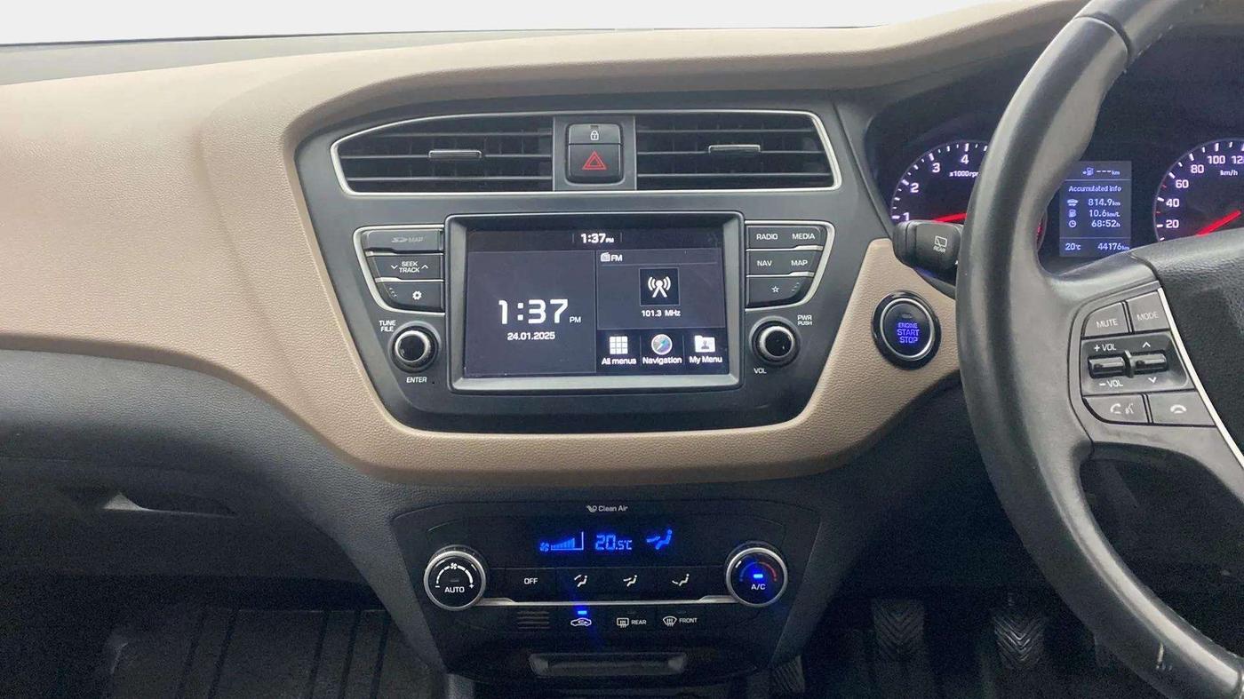 2018 Hyundai Elite i20 ASTA 1.2 (O), Petrol, Manual, 44,209 km, Air Conditioner
