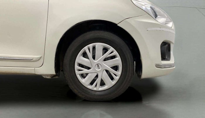 2017 Maruti Dzire VXI, CNG, Manual, 80,983 km, Right Front Wheel