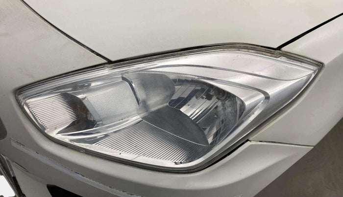 2017 Maruti Dzire VXI, CNG, Manual, 80,983 km, Left headlight - Minor scratches