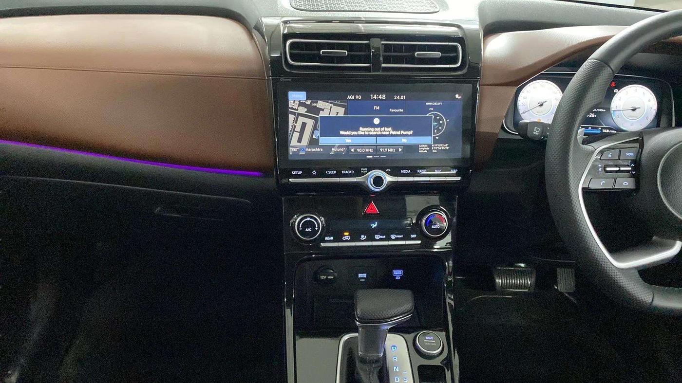 2023 Hyundai ALCAZAR  SIGNATURE (O) DCT 1.5 PETROL 7STR, Petrol, Automatic, 8,996 km, Air Conditioner