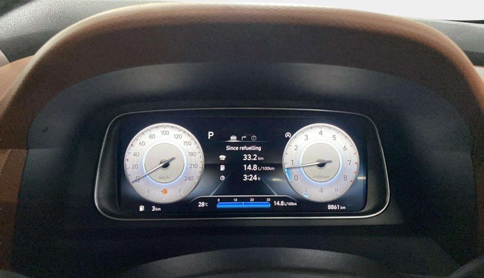 2023 Hyundai ALCAZAR  SIGNATURE (O) DCT 1.5 PETROL 7STR, Petrol, Automatic, 8,886 km, Odometer Image