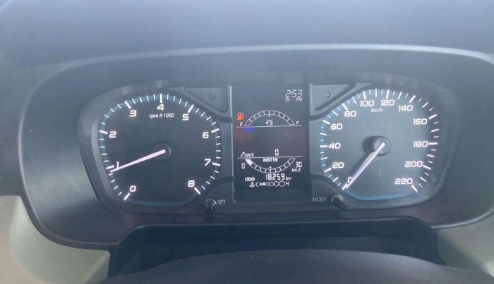 2021 Tata PUNCH ADVENTURE MT, Petrol, Manual, 18,239 km, Odometer Image