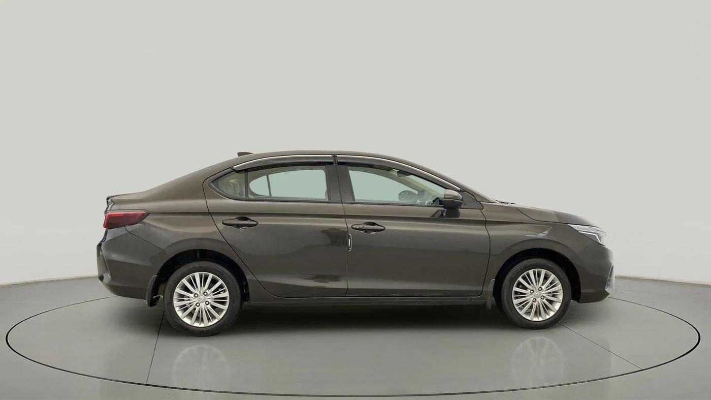 2022 Honda City 1.5L I-VTEC V MT 5TH GEN, Petrol, Manual, 31,409 km, Right Side View