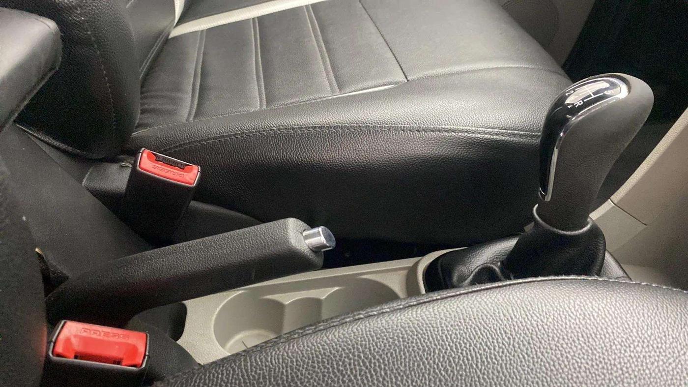 2018 Tata Tiago XZ PETROL, Petrol, Manual, 65,233 km, Gear Lever