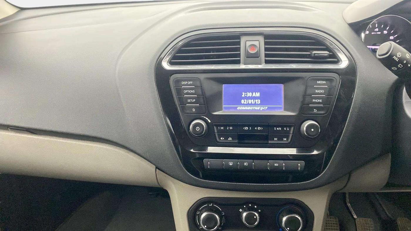 2018 Tata Tiago XZ PETROL, Petrol, Manual, 65,233 km, Air Conditioner
