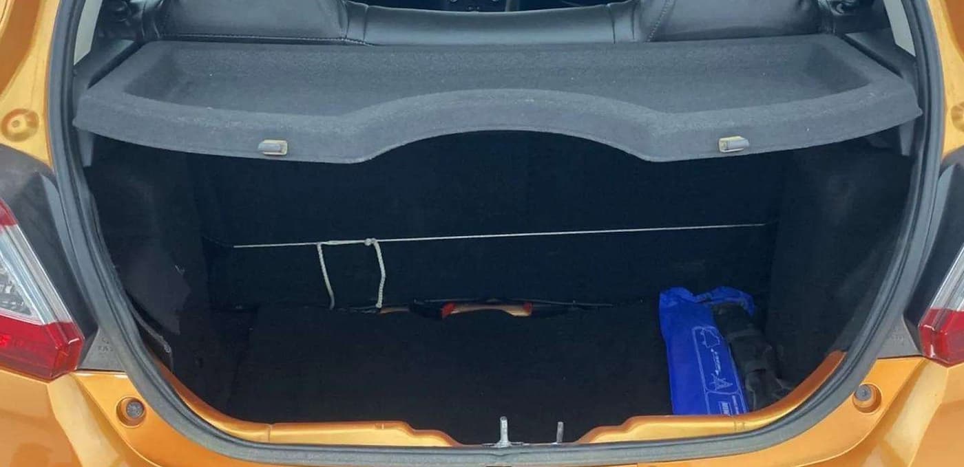 2018 Tata Tiago XZ PETROL, Petrol, Manual, 65,233 km, Boot Inside