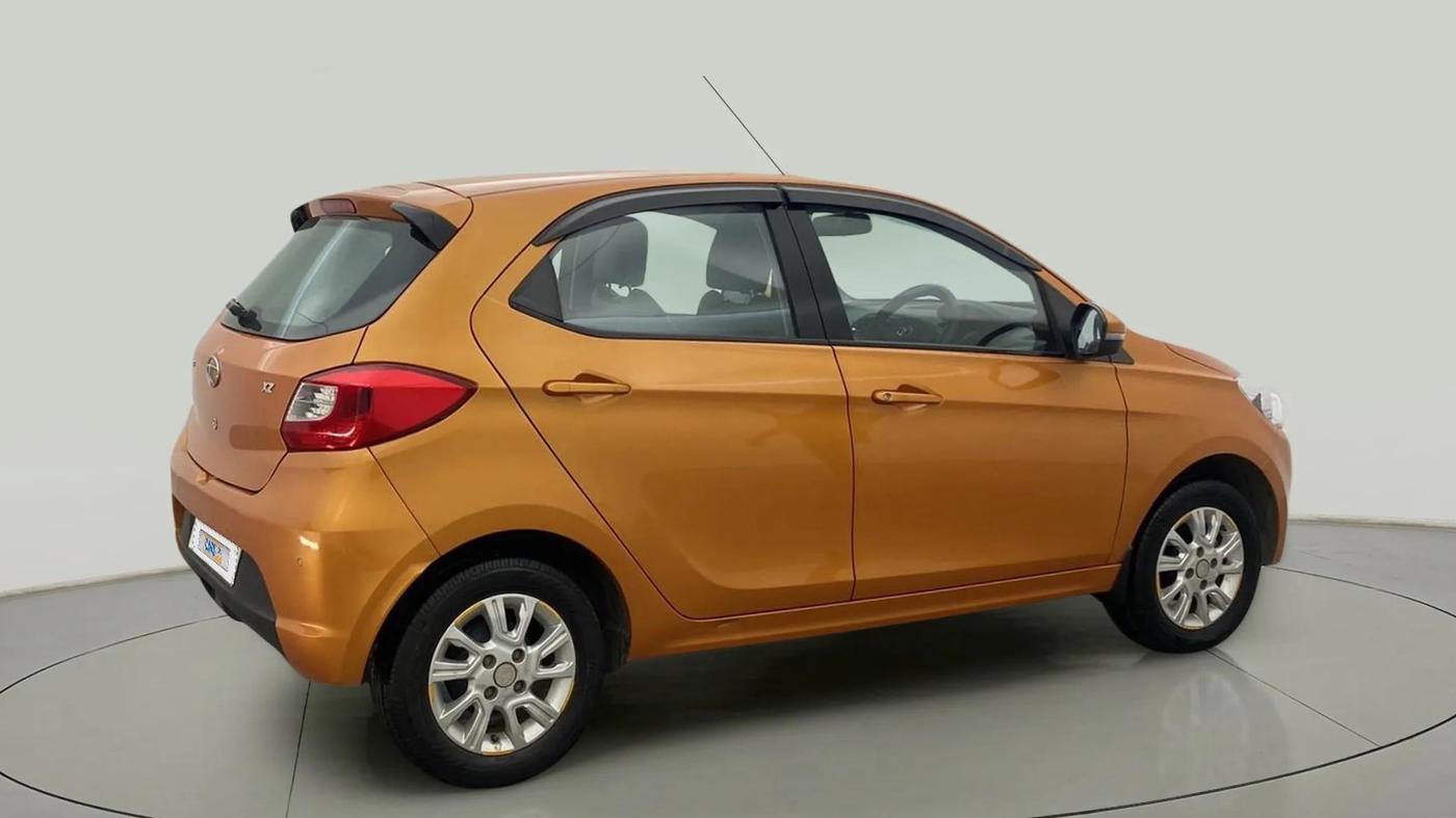 2018 Tata Tiago XZ PETROL, Petrol, Manual, 65,233 km, Right Back Diagonal